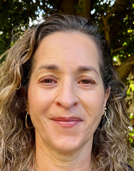 דגנית לוינסון דגנית לוינסון