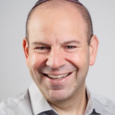 ד